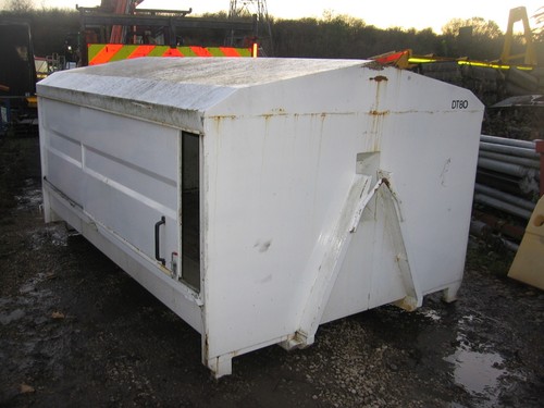 Hook lift roll - roll, off